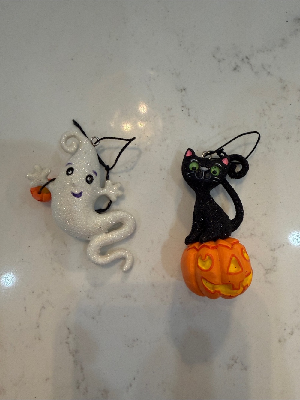 Hallmark Black Glitter Halloween Tree with Four Ornaments - Picture 5 of 5